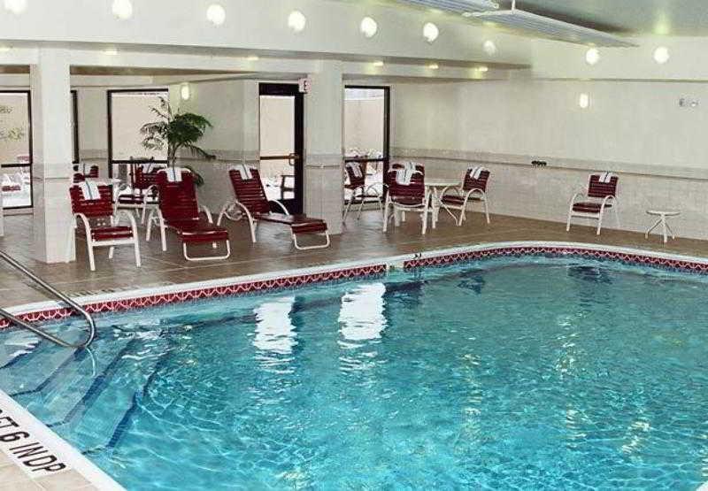 Courtyard By Marriott Topeka Einrichtungen foto